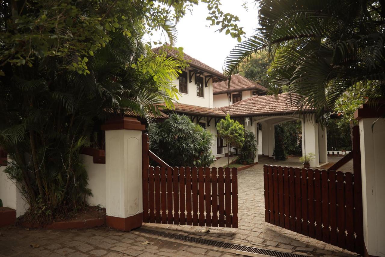 Heritage Methanam Kochi Exterior foto