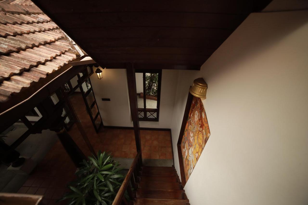 Heritage Methanam Kochi Exterior foto
